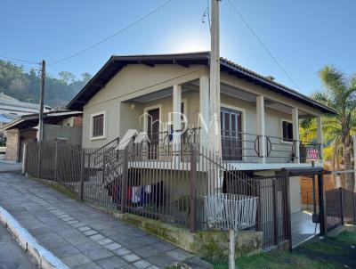 Casa para Venda, em Garibaldi, bairro Santa Terezinha